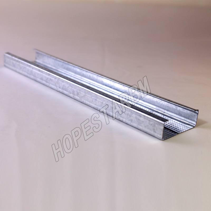 Canal de aluminio de Omega para furring.